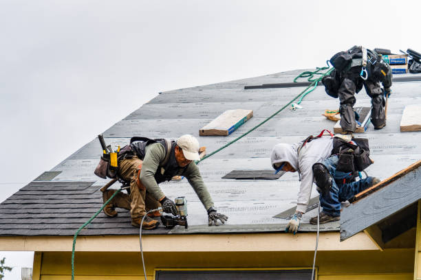 Professional Gutter Installation technician working in Vermilion, OH